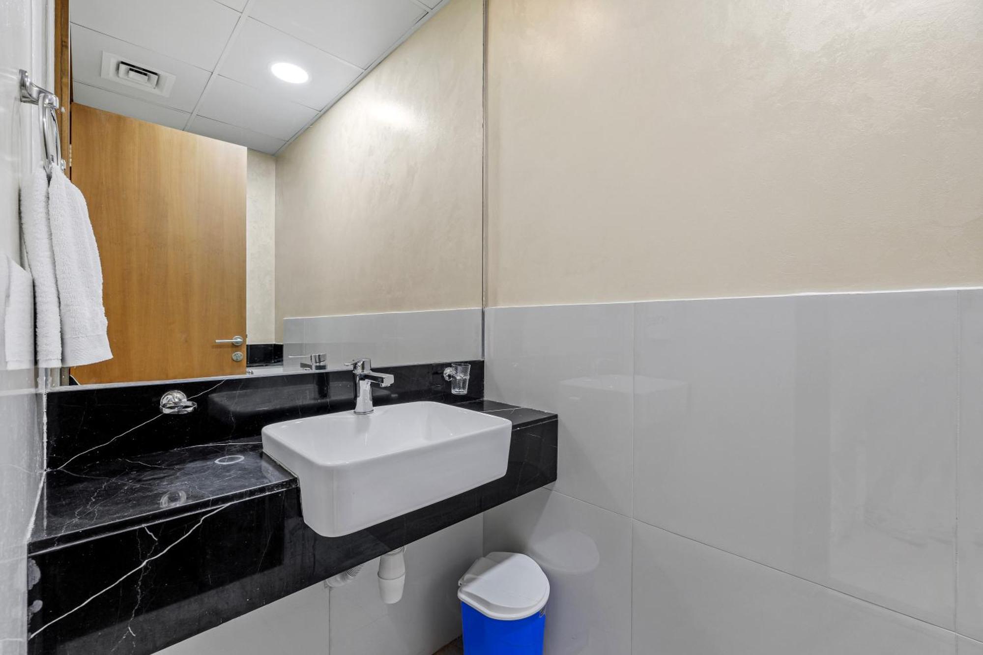 Unlock Waters Edge Apartment Dubai Ngoại thất bức ảnh